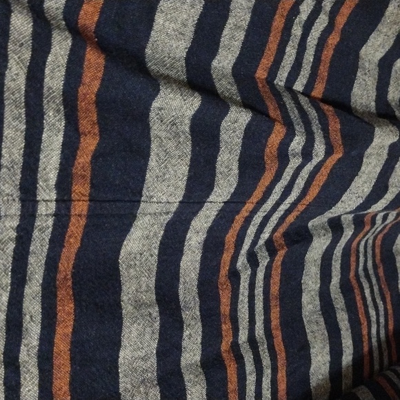 Old Navy, Classic And Comfortable women's sleeveless v-neck dress. - Picture 4 of 5